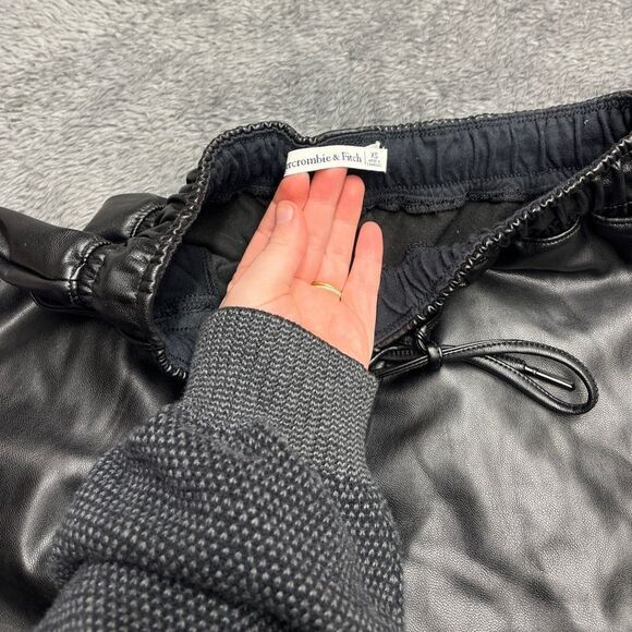 Abercrombie & Fitch Black Faux Leather Joggers with tie waist Size XS - Picture 3 of 4